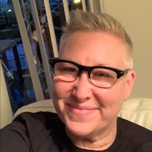 Meet your Posher, Drew